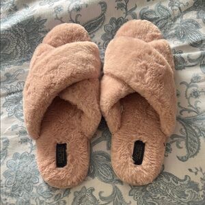Rachel Women's Plush Pink Slippers